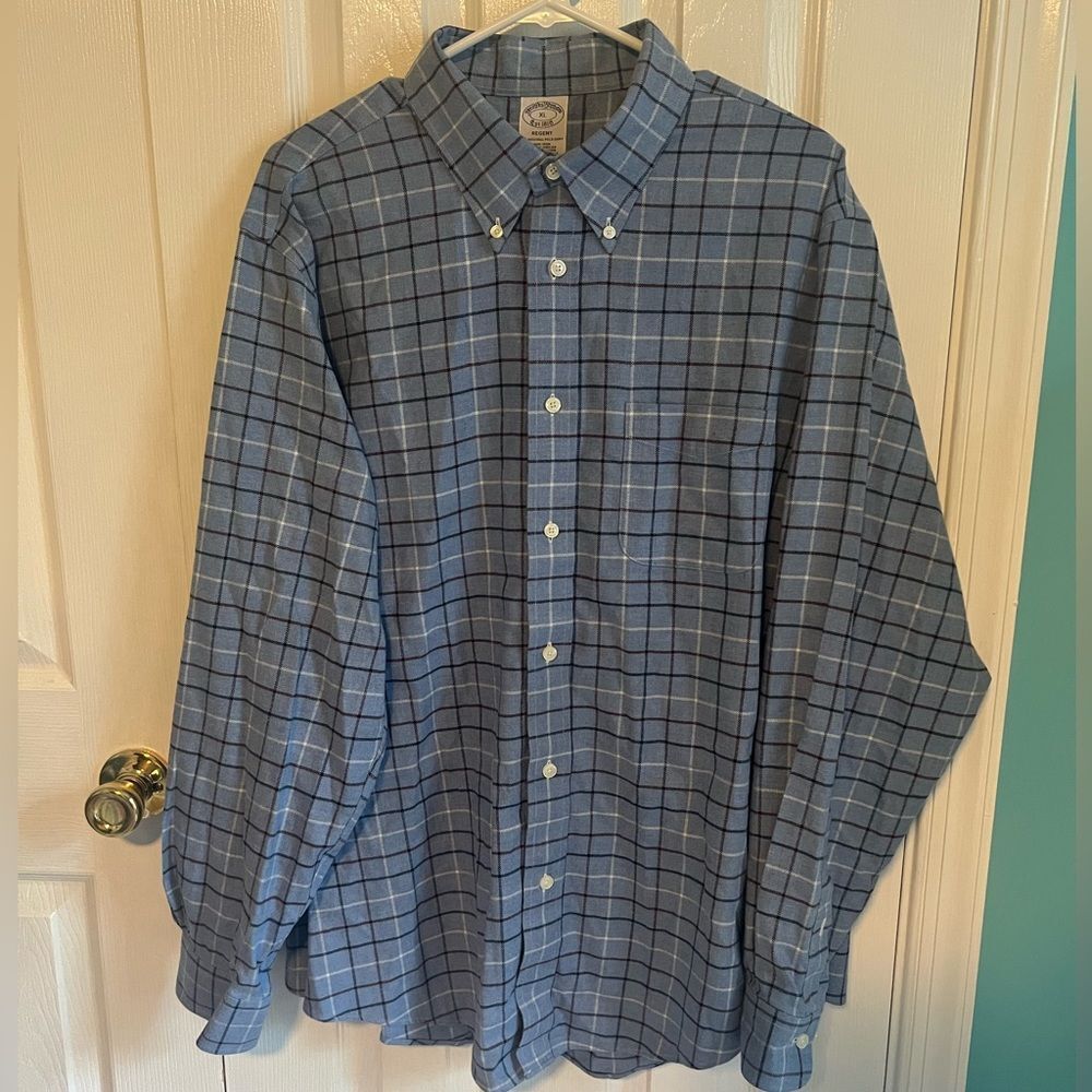 Brooks Brothers Mens XL Non Iron Regent Cotton Long Sleeve Button‎ Shirt